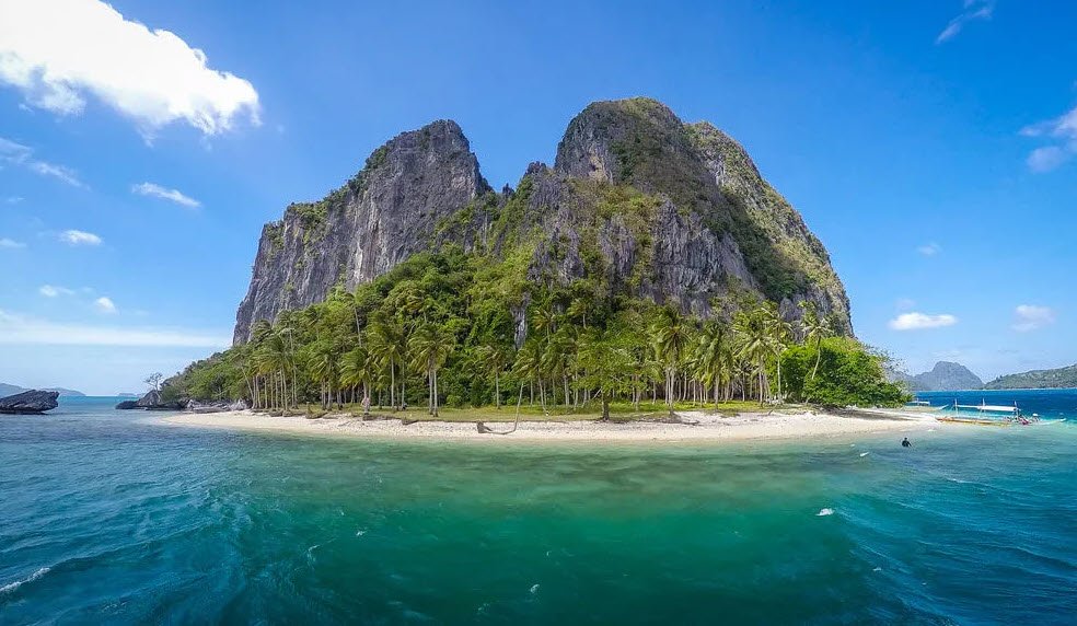 Pinagbuyutan Island , , Philippines